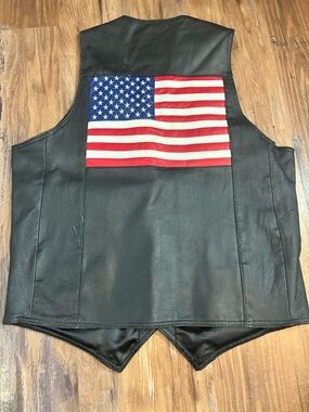 Real Work Wear M Black Leather Vest with American Flag Back Motorcycle Biker